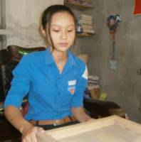 Cô học trò nghèo phát minh giấy... thân thiện môi trường